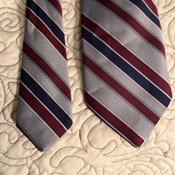 ⚡️2/$15⚡️Designer Collection Michael Reed tie - Picture 6 of 6